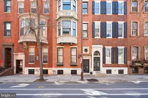 1724 Spruce St #3, Philadelphia, PA 19103