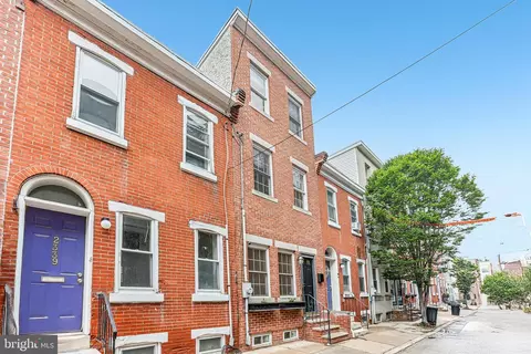 2337 Montrose St, Philadelphia, PA 19146