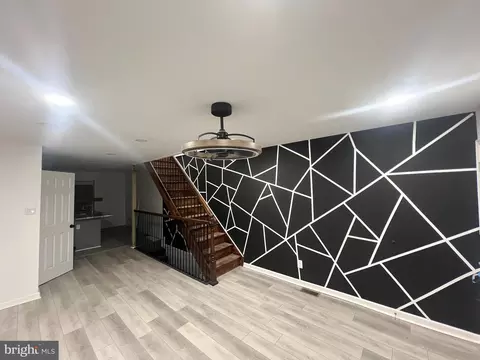 2145 N Dover St, Philadelphia, PA 19121