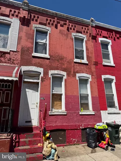 2230 N Cleveland St, Philadelphia, PA 19132