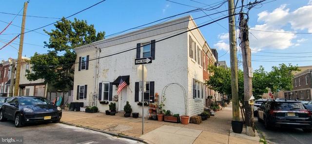 2517 Sepviva St, Philadelphia, PA 19125