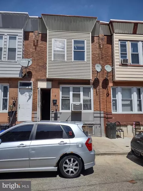 1925 Clarence St, Philadelphia, PA 19134