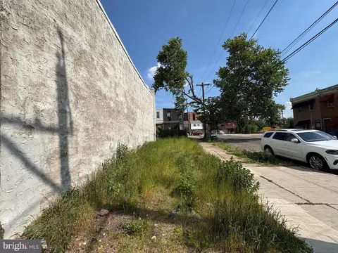 1766 W Juniata St, Philadelphia, PA 19140