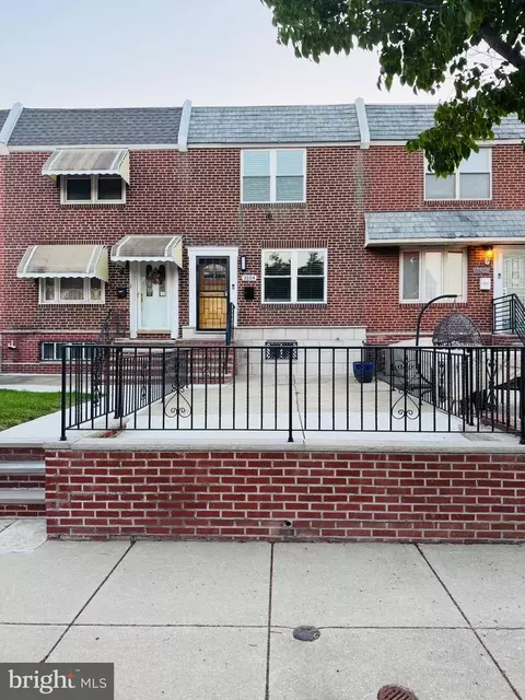 3104 S Juniper St, Philadelphia, PA 19148