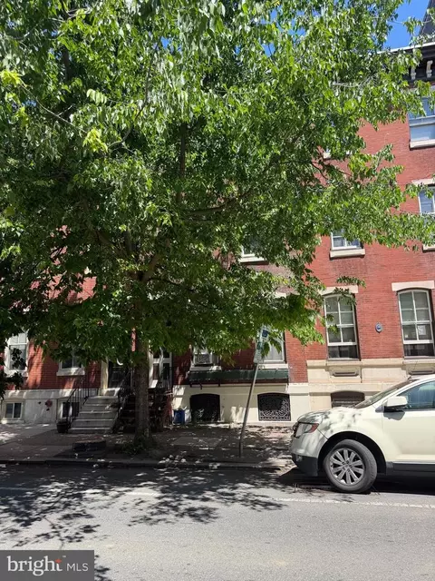 1517 17 Christian St, Philadelphia, PA 19146