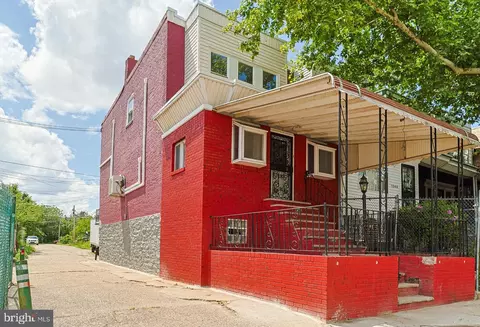 1542 S 57th St, Philadelphia, PA 19143