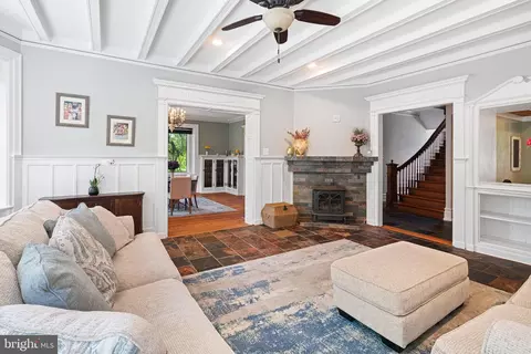 112 W Upsal St, Philadelphia, PA 19119
