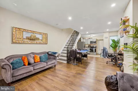 2525 W Sterner St, Philadelphia, PA 19132