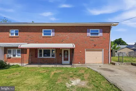 9703 Legion St, Philadelphia, PA 19114