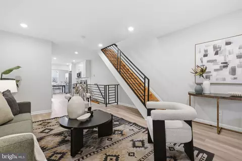 2715 Reed St, Philadelphia, PA 19146
