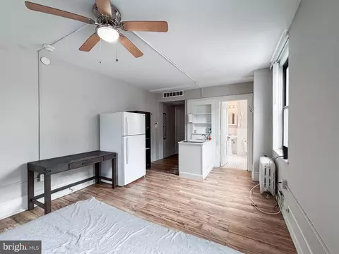 1324 00 Locust St #604, Philadelphia, PA 19107
