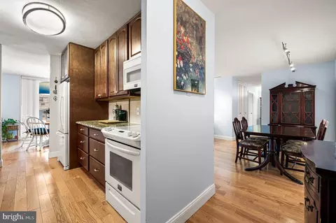 1901 John F Kennedy Blvd #1618, Philadelphia, PA 19103