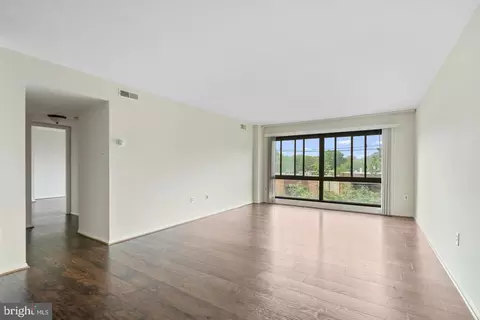 7600 E Roosevelt Blvd #410, Philadelphia, PA 19152