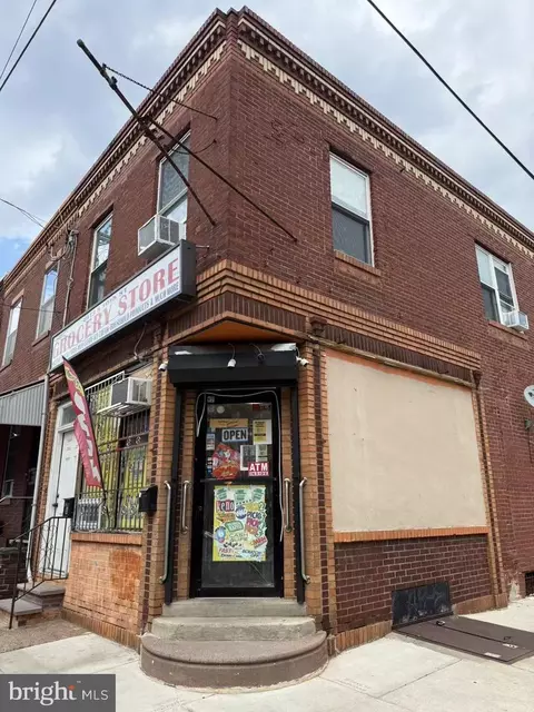 1913 S 10th St, Philadelphia, PA 19148