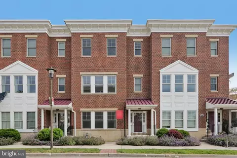 2211 Roma Dr, Philadelphia, PA 19145
