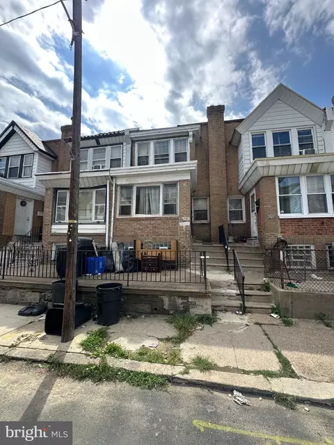 4728 Loring St, Philadelphia, PA 19136