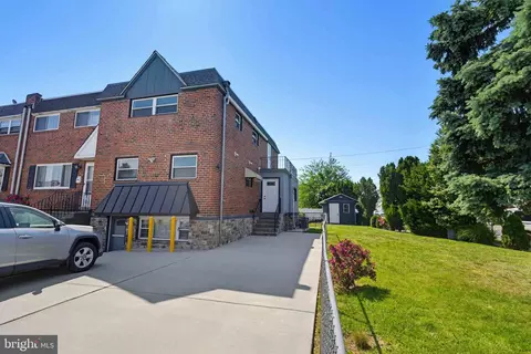 3601 Bandon Dr, Philadelphia, PA 19154