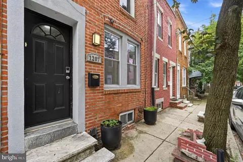1207 S Marshall St, Philadelphia, PA 19147
