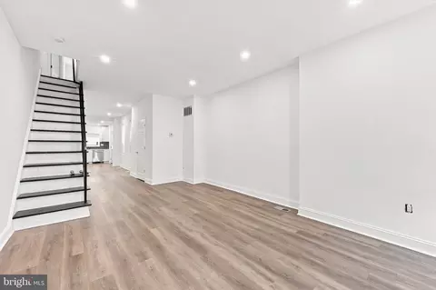 3059 Martha St, Philadelphia, PA 19134