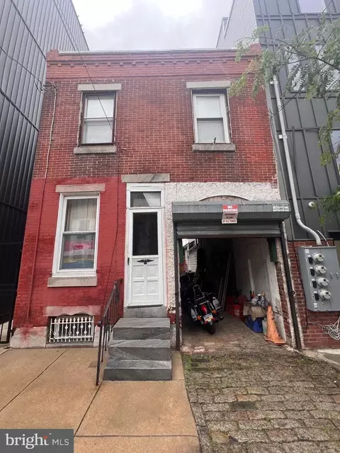 1217 E Fletcher St, Philadelphia, PA 19125
