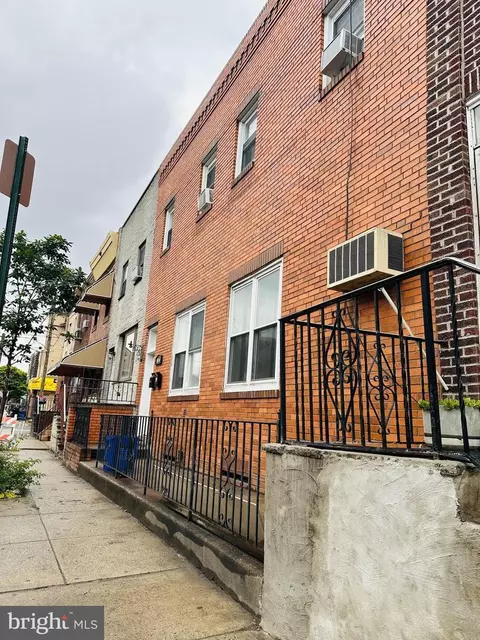 2440 S 42 S 9th St, Philadelphia, PA 19148