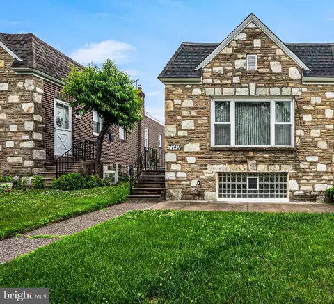7740 Bradford St, Philadelphia, PA 19152