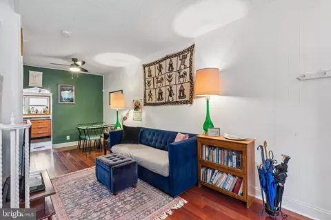 403 Tasker St, Philadelphia, PA 19148