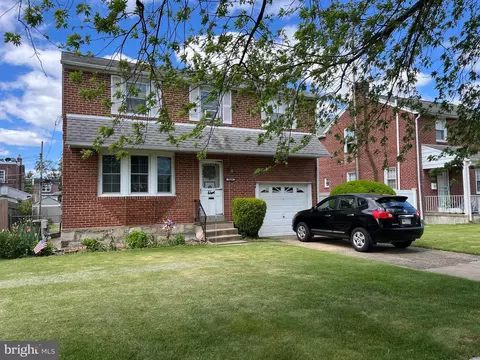 2026 Stanwood St, Philadelphia, PA 19152