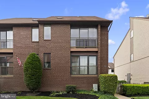 9551 00 James St #15B, Philadelphia, PA 19114