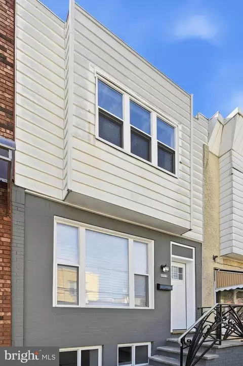 2602 S 10th St, Philadelphia, PA 19148