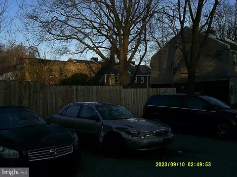 206 E Haines St, Philadelphia, PA 19144