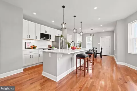 4248 Rhawn St, Philadelphia, PA 19136