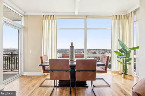 440 S Broad St # 2106, Philadelphia, PA 19146