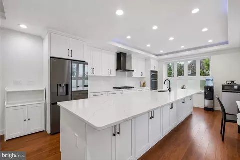 5900 Woodbine Ave, Philadelphia, PA 19131