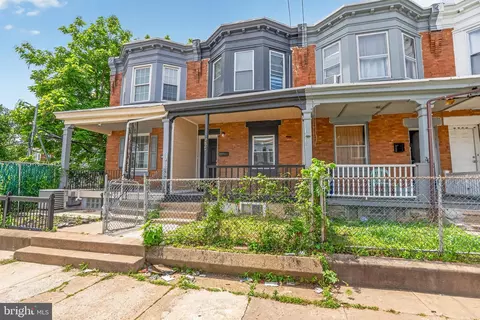 5704 Boyer St, Philadelphia, PA 19138