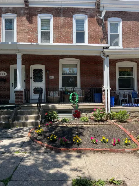 575 Conarroe St, Philadelphia, PA 19128
