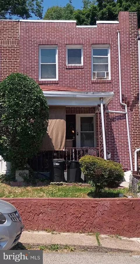 6830 N 7th St, Philadelphia, PA 19126