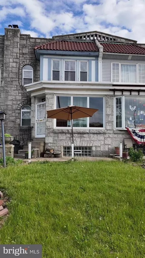 5925 E Roosevelt Blvd, Philadelphia, PA 19149