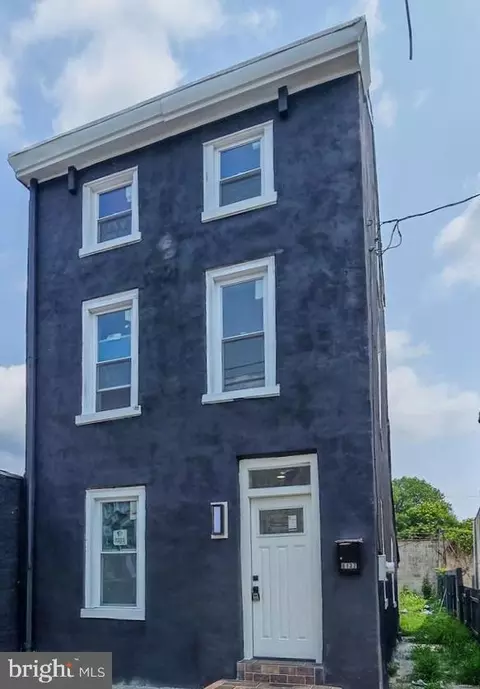 6137 E Wister St, Philadelphia, PA 19138