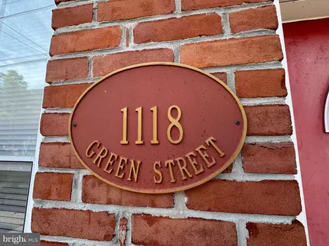 1118 Green St, Philadelphia, PA 19123