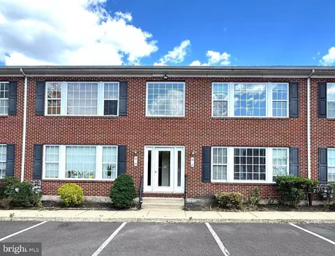 9228 38 Blue Grass Rd #38, Philadelphia, PA 19114