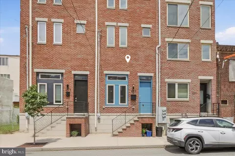 2313 Ellsworth St, Philadelphia, PA 19146