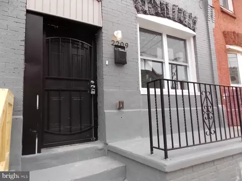 2209 N 19th St, Philadelphia, PA 19132