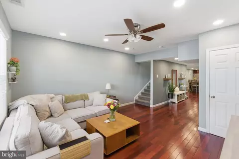 1102 12 S Front St, Philadelphia, PA 19147