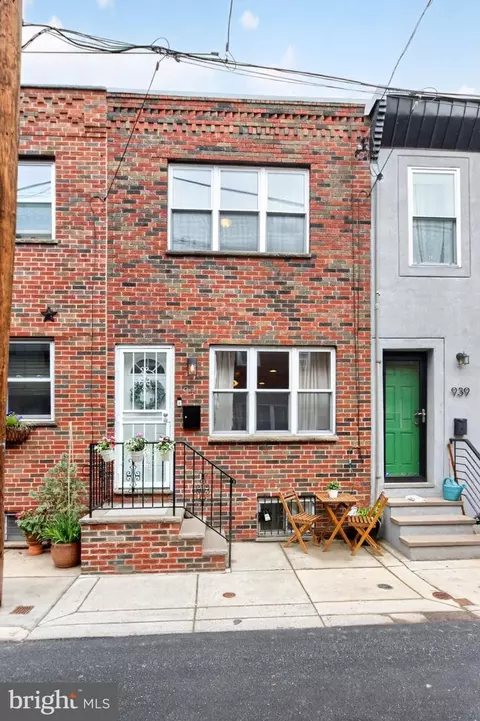 941 Sigel St, Philadelphia, PA 19148