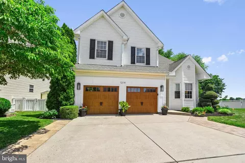 1214 Anna Dr, Philadelphia, PA 19116