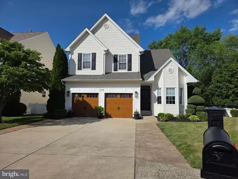 1214 Anna Dr, Philadelphia, PA 19116
