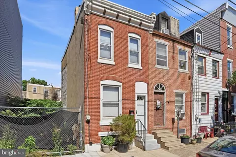 1127 E Montgomery Ave, Philadelphia, PA 19125