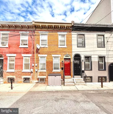 2035 N Hope St, Philadelphia, PA 19122