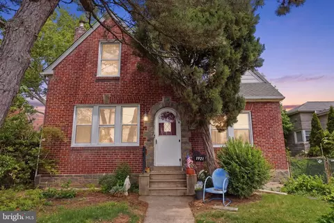 1921 Ripley St, Philadelphia, PA 19111
